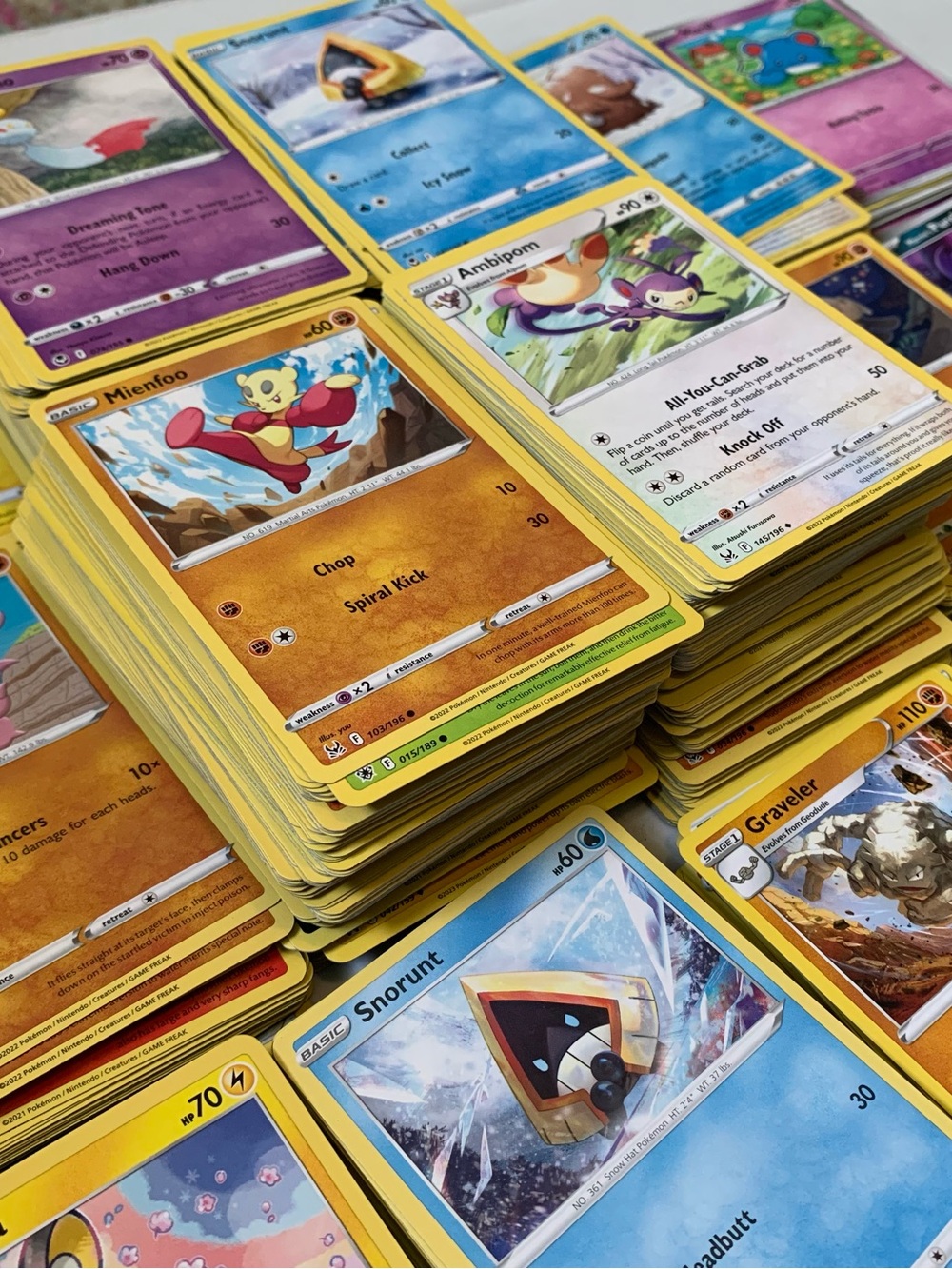 1000 Common and Uncommon Pokemon Cards - No Energy’s - Picture 2 of 4